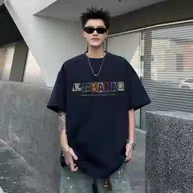 URBAN AUTHENTIC logoT