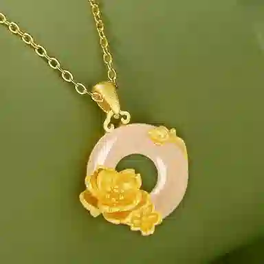 庆大福 桃花系列 十二花神平安扣小众设计感 新中式复古百搭高贵显气质#好运 玉髓 玉石项链 女款