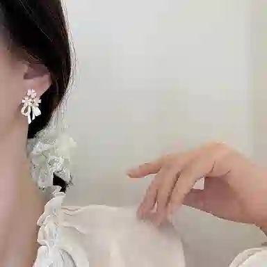 韵系 法式花朵蝴蝶结 铜镀金 耳环 女款