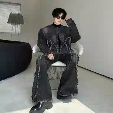 Fakeyoung