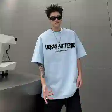 URBAN AUTHENTIC logoT