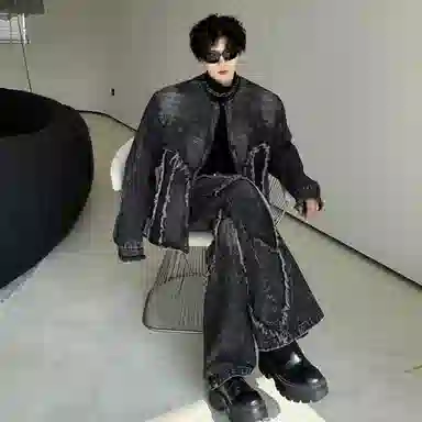 Fakeyoung