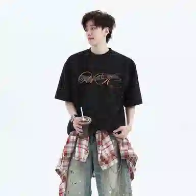 URBAN AUTHENTIC logoT