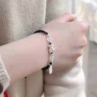 999