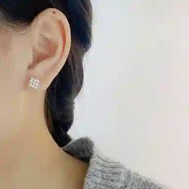 S999
