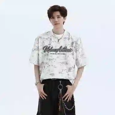 URBAN AUTHENTIC logoT