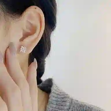 S999