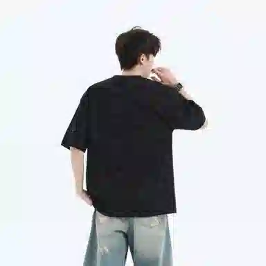 URBAN AUTHENTIC logoT