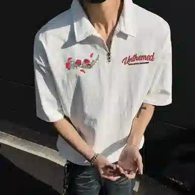 UNthemed logo240gPolo