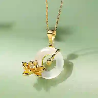 印象眸 荷心如意 莲花平安扣新中式气质简约多财多福诸事顺 精致高级感好运连连玉吊坠锁骨链 礼盒包装#好运 玉髓 项链 女款