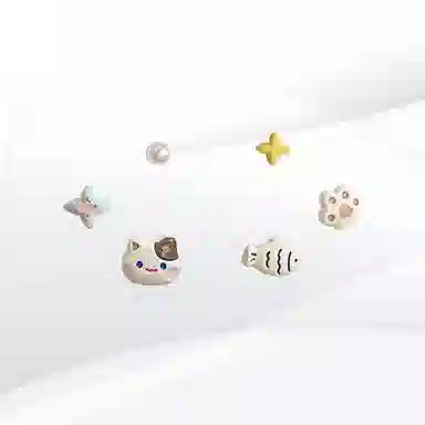 希遇 猫咪小鱼 百搭简约高级感 时尚通勤精致 甜蜜饰爱 合金 耳钉 男女同款情侣款