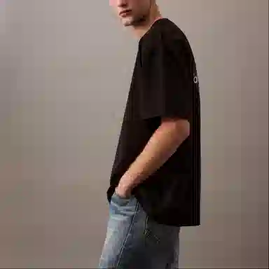 CALVIN KLEIN T