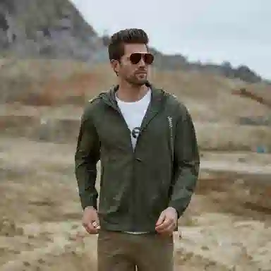 Jeep Outdoor Lightweight Waterproof Jacket