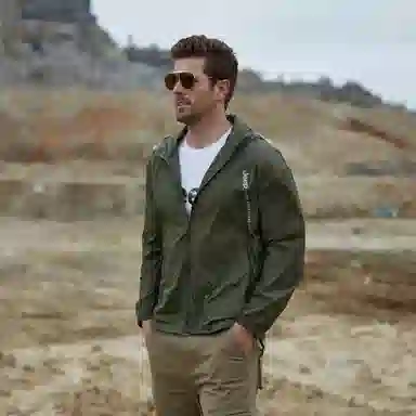 Jeep Outdoor Lightweight Waterproof Jacket