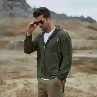 Jeep Outdoor Lightweight Waterproof Jacket