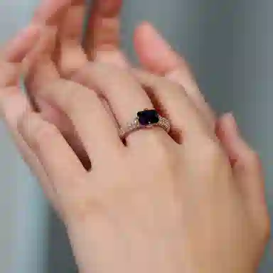 金杰福 半壁江山方切系列气质简约高级款 培育钻 钻石戒指 女款