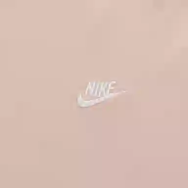 Nike Sportswear Club T