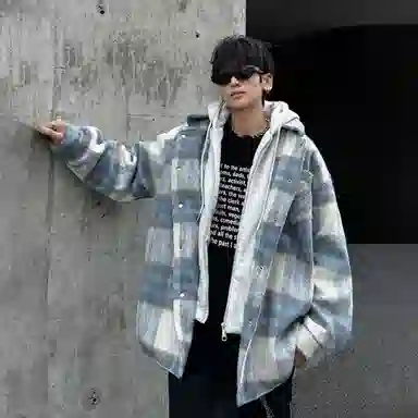 URBAN AUTHENTIC