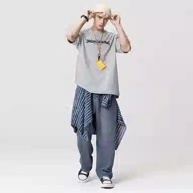 URBAN AUTHENTIC LOGOT