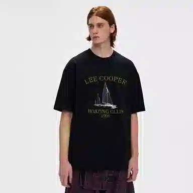 Lee Cooper T