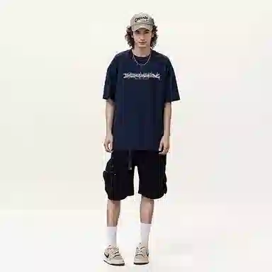 URBAN AUTHENTIC LOGOT