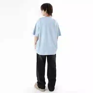 URBAN AUTHENTIC LOGOT