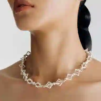 Empress 47 Concept 925