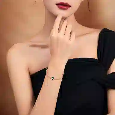 骊碧 香港轻奢祥云幸运四叶草小众设计高级感百搭国风高档浪漫有意义 表白仪式感 孔雀石 手链 女款