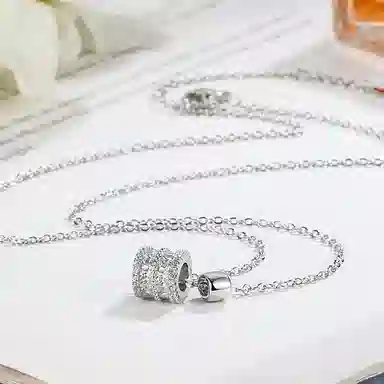 良碧 小蛮腰 几何复古经典轻奢气质小众设计高级感 百搭简约学生森系小清新 合金 项链 女款