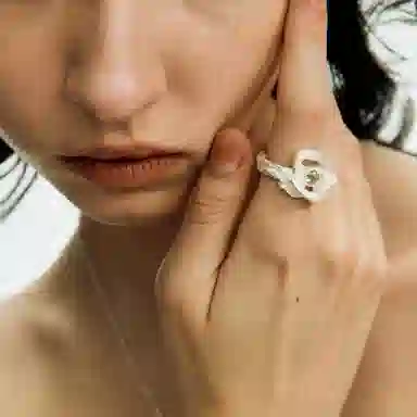 Empress 47 925