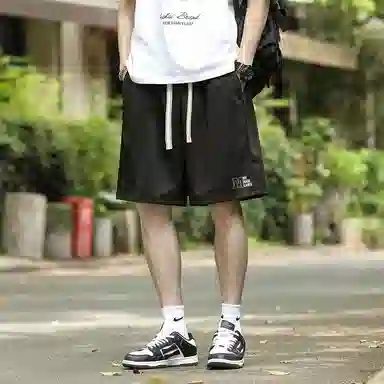 兰缪 日系纯色基础款日常通勤舒适透气亲肤柔软美式复古百搭运动户外宽松休闲短裤 男女同款