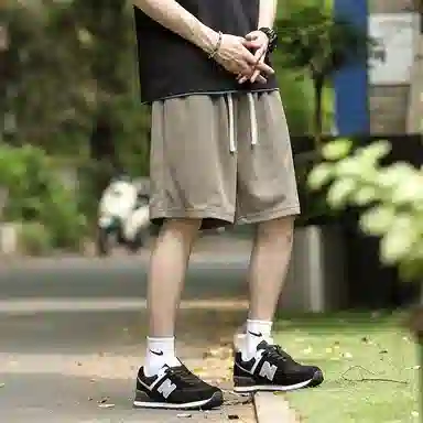 兰缪 日系纯色基础款日常通勤舒适透气亲肤柔软美式复古百搭运动户外宽松休闲短裤 男女同款