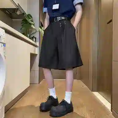 哲源 美式复古简约时尚纯色西装五分裤基础款凉感透气高级感痞帅无性别主义日常通勤垂感百搭宽松轻奢商务运动休闲短裤 男女同款 黑色