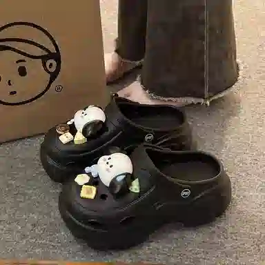 Crocs DIY