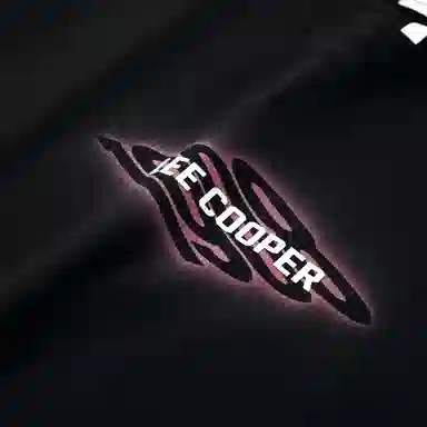 Lee Cooper T