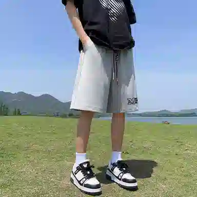 Fakeyoung