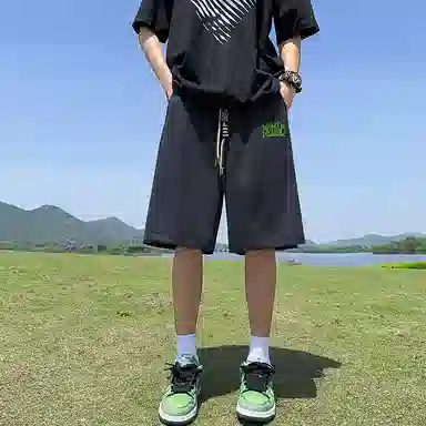 Fakeyoung