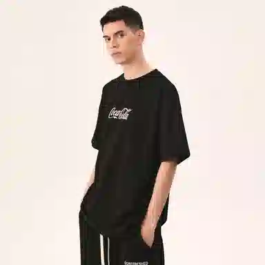 Coca-Cola T