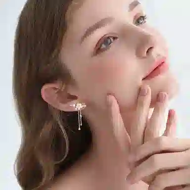 潮色绘 珍珠樱花流苏 轻奢小众 高级感 温柔甜美风 蝴蝶 铜 耳环 女款