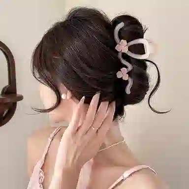 水中玉 高级感花朵抓夹大号后脑勺鲨鱼夹子头饰发量多发卡 亚克力 发夹 女款