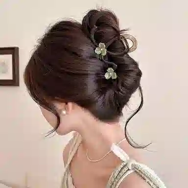 水中玉 高级感花朵抓夹大号后脑勺鲨鱼夹子头饰发量多发卡 亚克力 发夹 女款