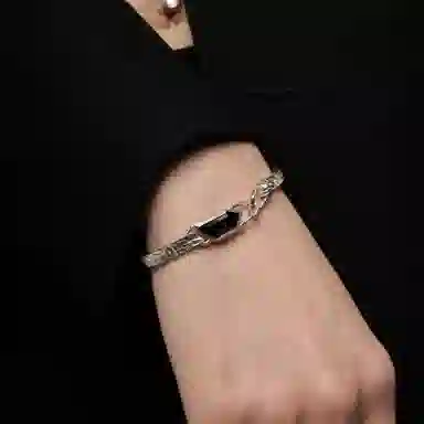 Empress 47 2023AW 925