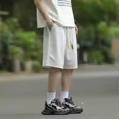 兰缪 日系纯色基础款日常通勤舒适亲肤柔软美式复古百搭户外宽松运动休闲短裤 男女同款