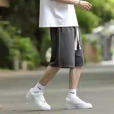 兰缪 日系纯色基础款日常通勤舒适亲肤柔软美式复古百搭户外宽松运动休闲短裤 男女同款