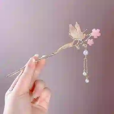 【蝶吻枝芽】 指尖瑰宝 新中式蝴蝶花朵流苏发钗高级感珍珠流苏步摇小清新仙气满满旗袍古风服饰百搭 镀银 发簪 女款