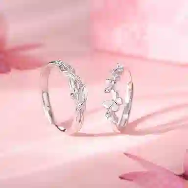 925