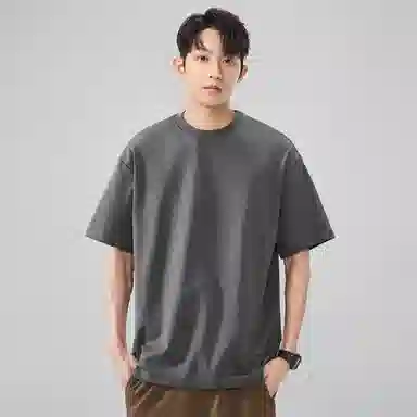 Hansca T
