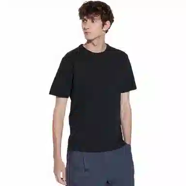 UNIQLO U Series Black Tee