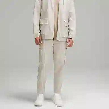 lululemon WovenAir Swift