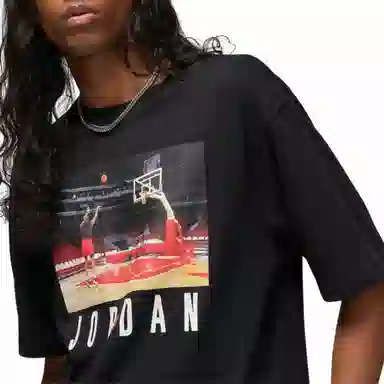 Jordan BrandUNDEFEATED T